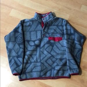 Men’s Patagonia synchilla pullover. Size: XL